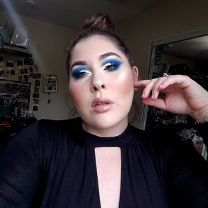 Meet your Posher, Erika